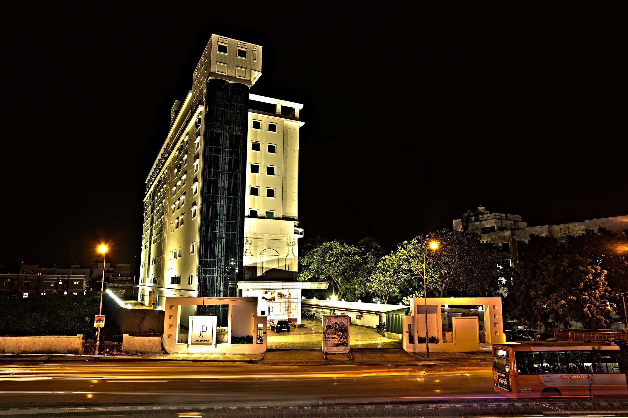 Jp Chennai Hotel Екстер'єр фото